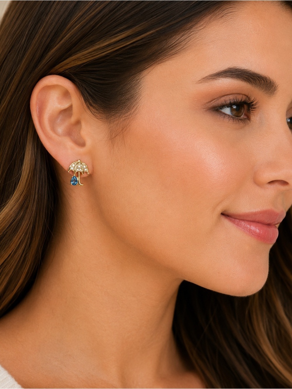 Kate Spade New York Umbrella Stud Earrings Gold Tone Blue Crystal #72